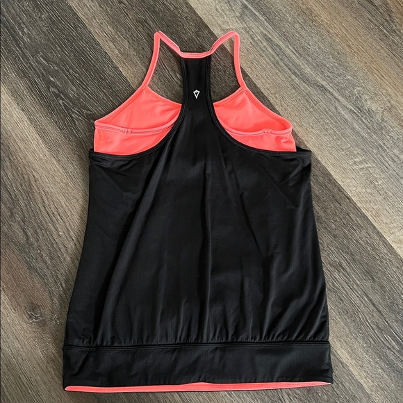 (25) Ivivva Racerback Tank Top - Picture 2 of 3